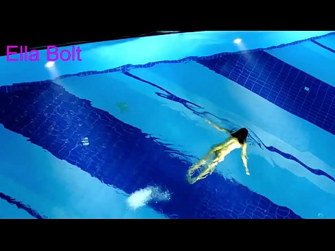❤️ Saya tidak boleh berhenti menonton, berambut perang muda ditangkap berenang bogel di kolam peranginan ELLA BOLT ❤ Video dubur pada ms.rionews.top ☑